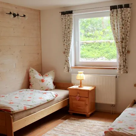 Apartment Handweberei Huber Saaldorf-Surheim